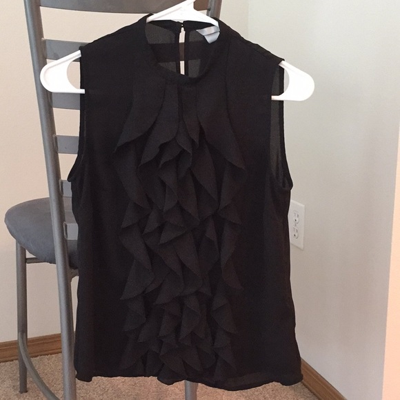 H&M Tops - H&M Sz 4 ruffle sleeveless blouse